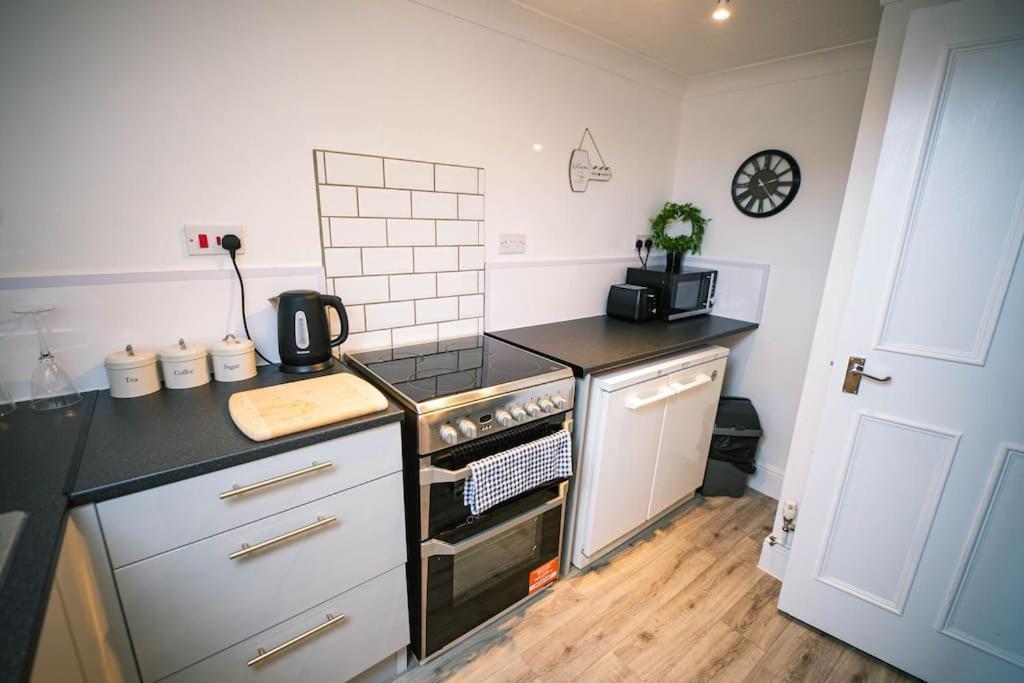 The Beach Suite - Top Floor With Easy Invest Lowestoft Exterior foto